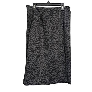 liverpool los angeles cheetah print Women's size 6